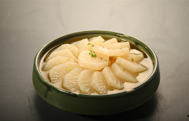 秋冬吃萝卜赛人参,你会吃萝卜吗?